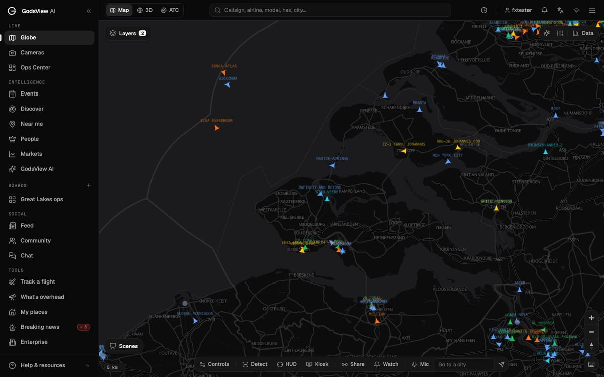 Live AIS ships in the Scheldt estuary between Vlissingen and Antwerp on the GodsView map